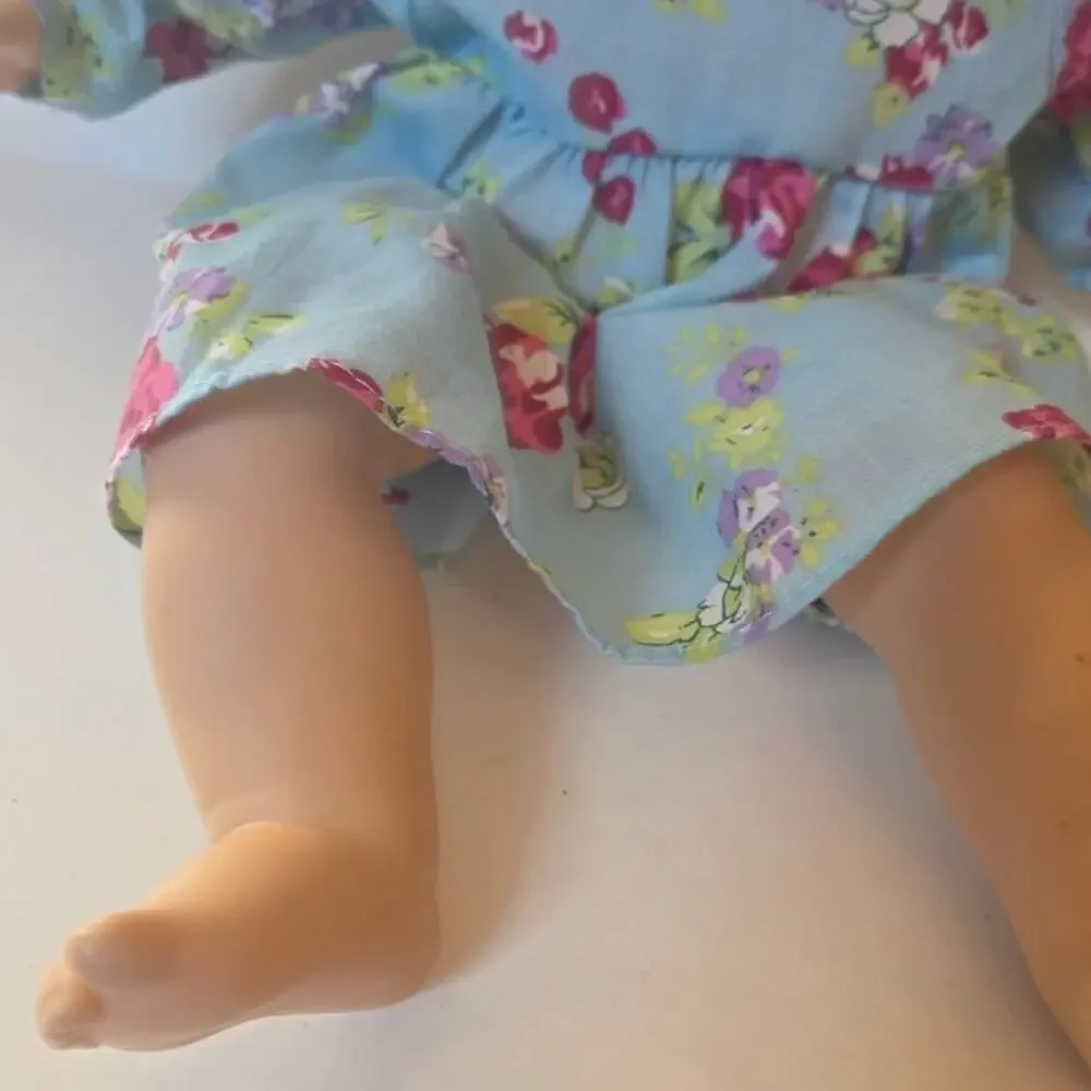 Retired American girl doll  (dt1)